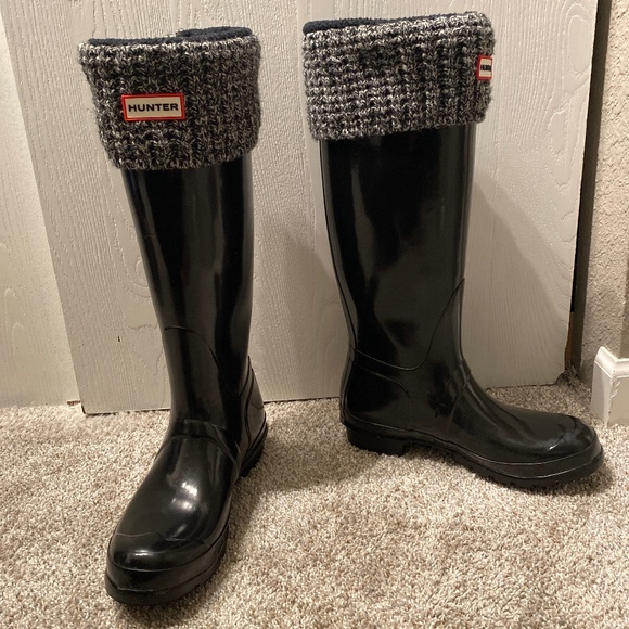 Hunter Tall Black Boots with Boot Socks - Picture 1 of 9